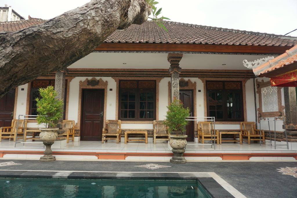 Komala Indah I Hotel Bali Esterno foto