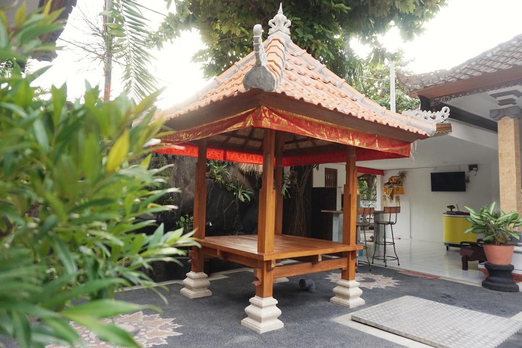 Komala Indah I Hotel Bali Esterno foto